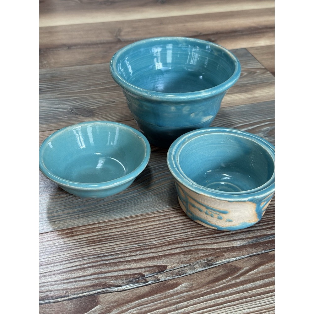 3 Boho Studio Art Pottery Bowls Drip Glaze Aqua Cream Matched Set- Signed Mugi